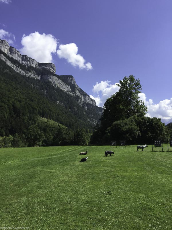 I A 001 August 15 3105-bogenschiessen