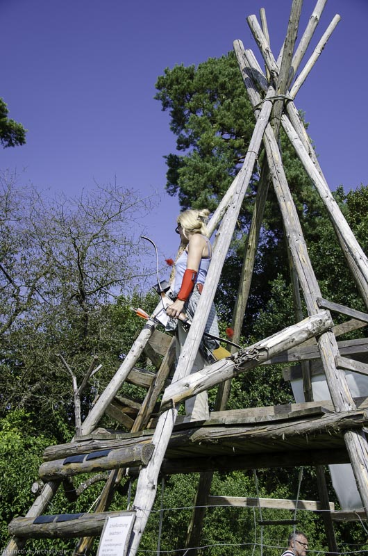 I A 081 August 17 3554-bogenschiessen