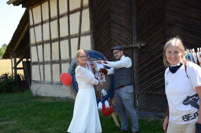 hochzeit53-bogenschiessen